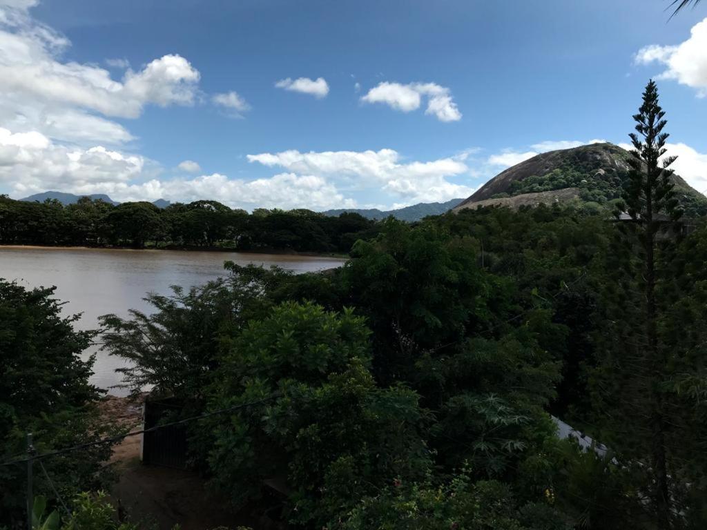 Lake View Dambulla Luaran gambar